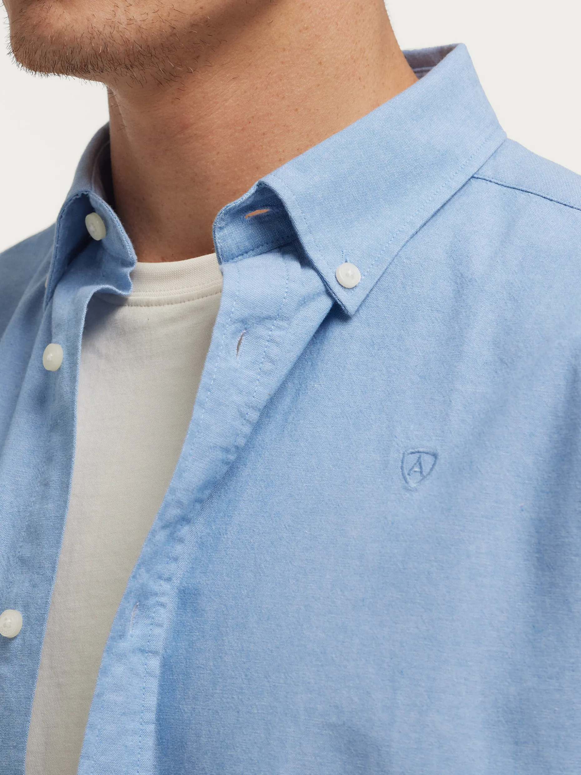 CAMISA OXFORD CHAMBRAY CELESTE
