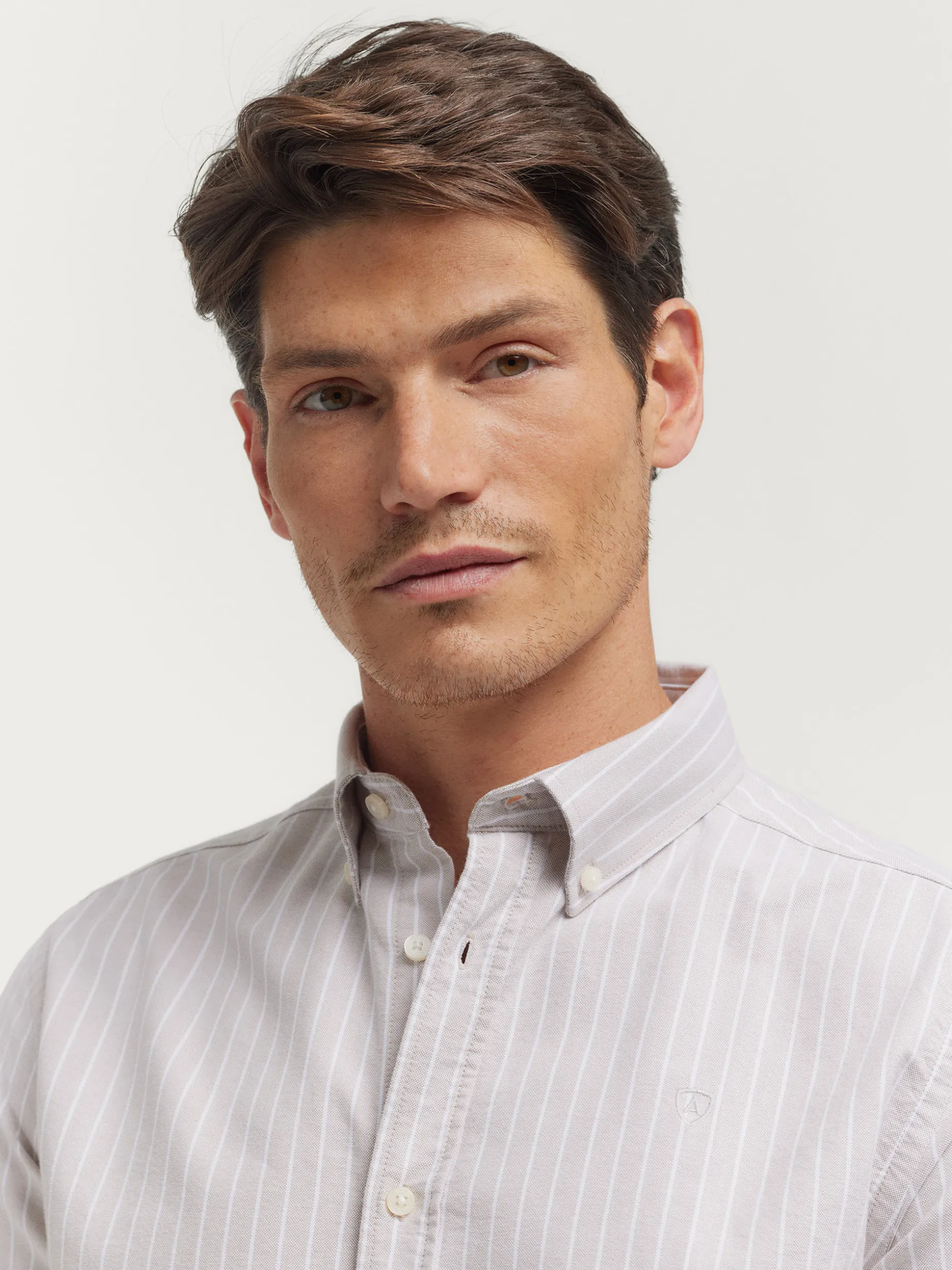 CAMISA OXFORD CLUB BEIGE
