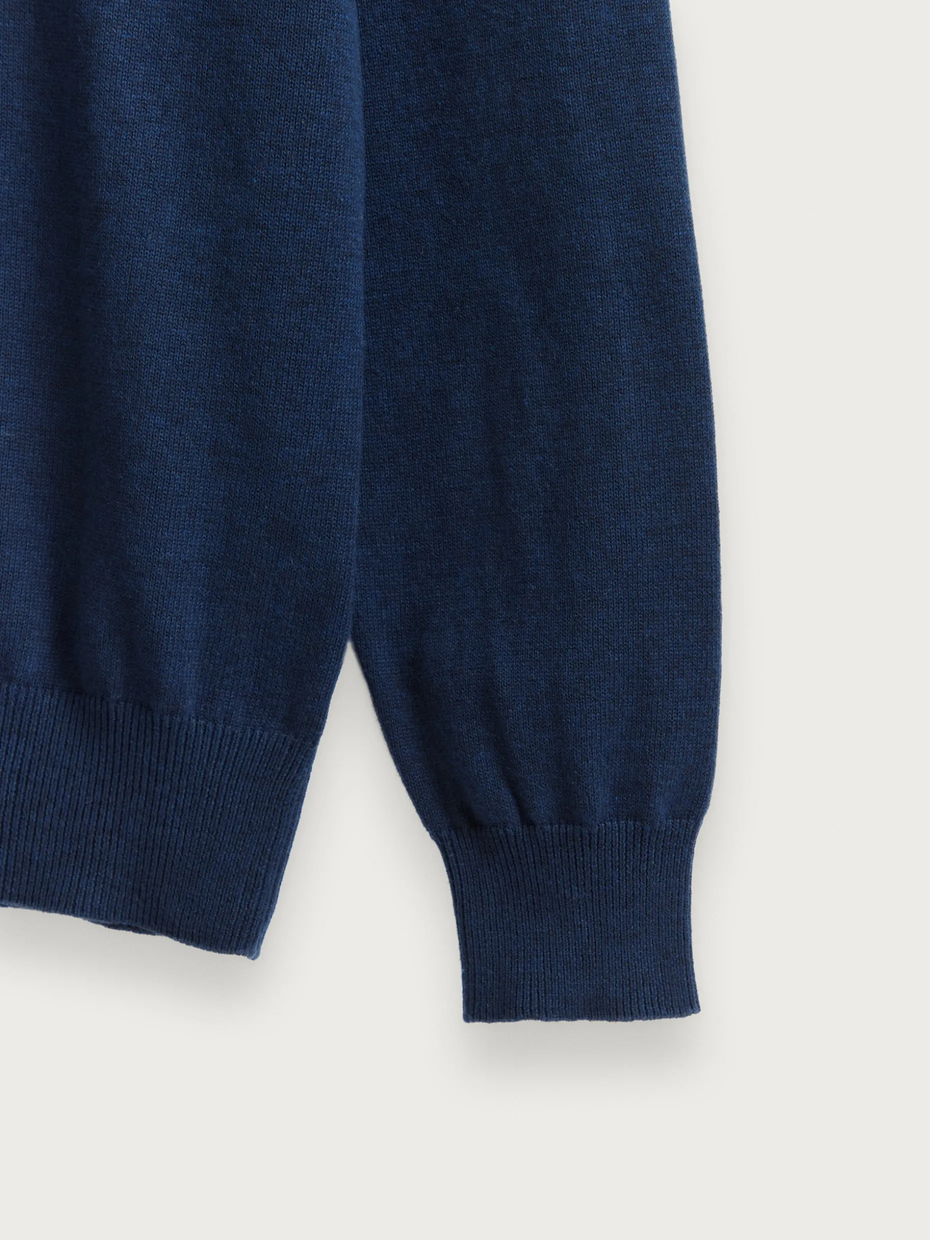 JERSEY V-NECK TRENDY AZUL MARINO